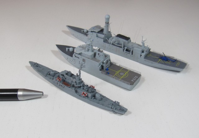 Korvette Triton sowie Patrouillenschiffe Knud Rasmussen und Thetis (1/700)