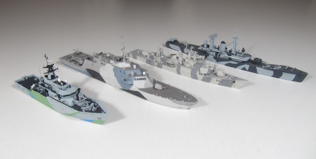 Patrouillenschiff HMS Tyne und Fregatten USS Freedom, Al Hani und Almirante Lynch (1/700)
