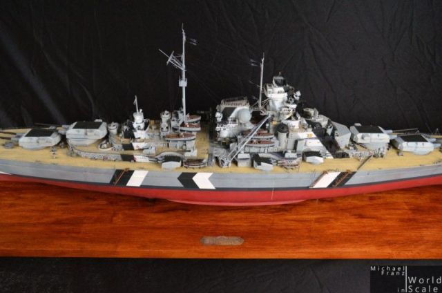Deutsches Schlachtschiff Bismarck (1/350)