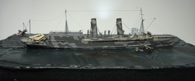 Flugzeugträger HMS Ben-my-Chree (1/700)