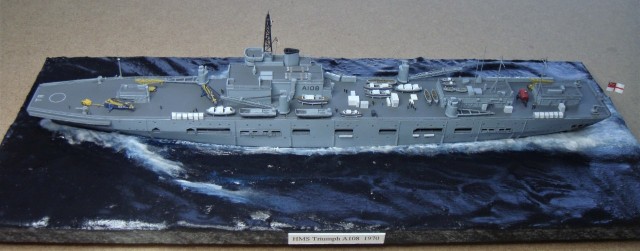 Werkstattschiff HMS Triumph (1/700)