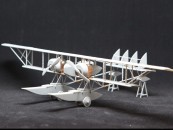 Caudron G.IV gebautes Modell