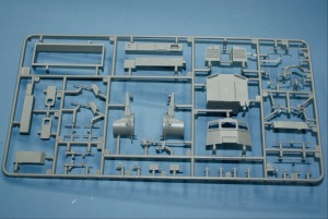 Swift Boat Mk I Einzelteile Rahmen 2, Aufbauten, Antrieb und Modellständer
