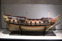 Blockmodell eines englischen Schiffs, 1650